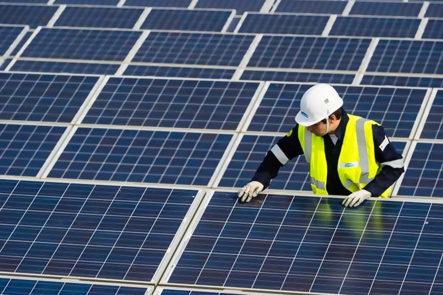 solar panel installation-lower your electricity bills.